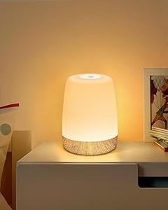 Cómo mantener y limpiar adecuadamente tus lámparas de mesa LED